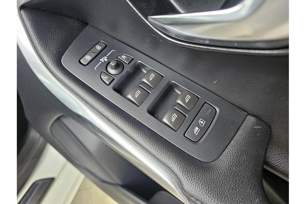 2015 Volvo V40 D4 Luxury