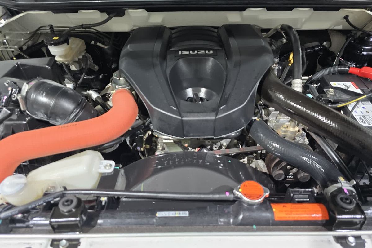 2020 Isuzu MU-X MU-X LS-M (4x2) UIOR901