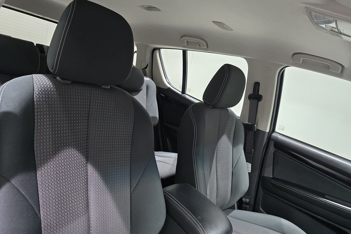 2020 Isuzu MU-X MU-X LS-M (4x2) UIOR901