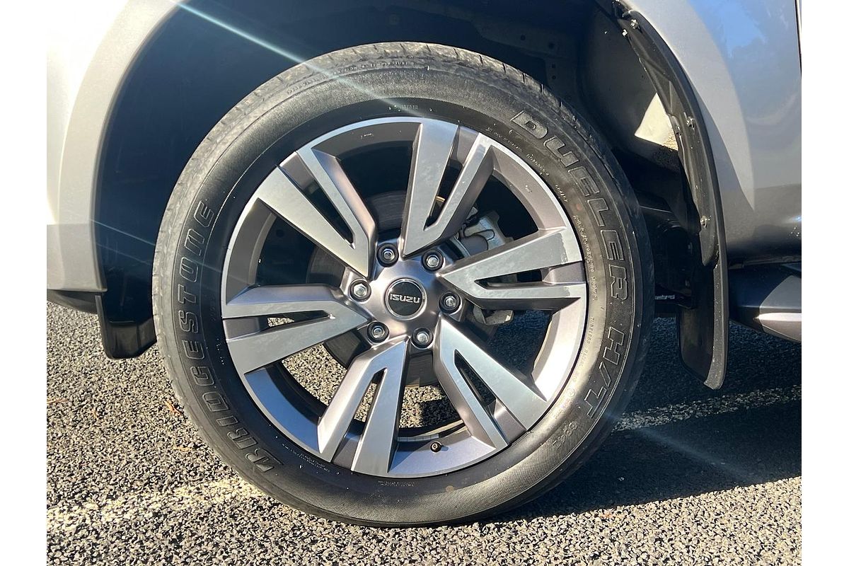 2023 Isuzu MU-X LS-T