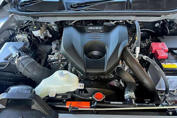 2023 Isuzu MU-X LS-T