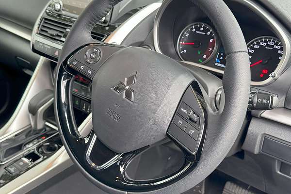 2024 Mitsubishi Eclipse Cross LS YB