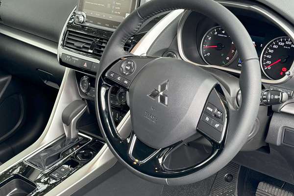 2024 Mitsubishi Eclipse Cross LS YB