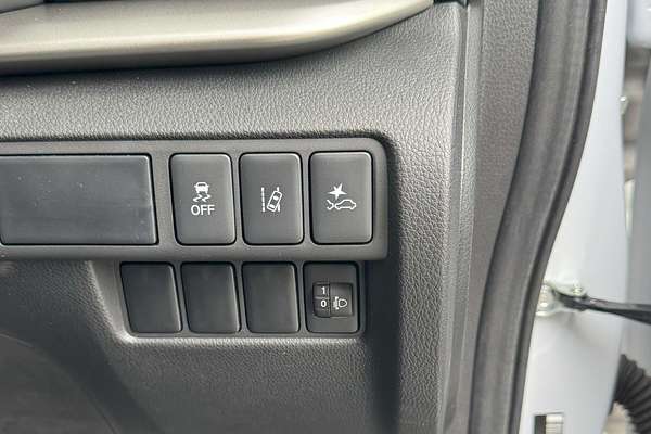 2024 Mitsubishi Eclipse Cross LS YB