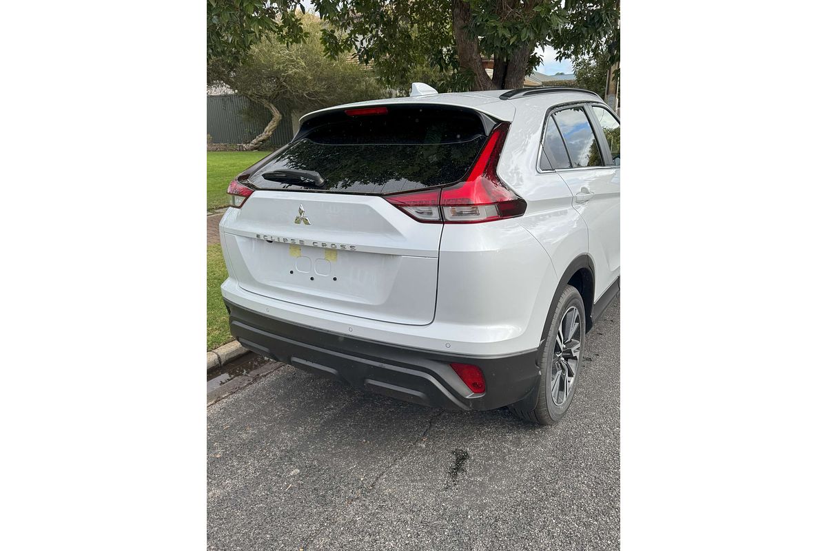 2024 Mitsubishi Eclipse Cross LS YB