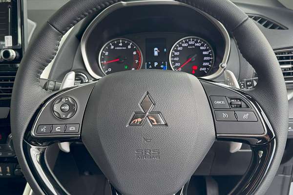 2024 Mitsubishi Eclipse Cross LS YB