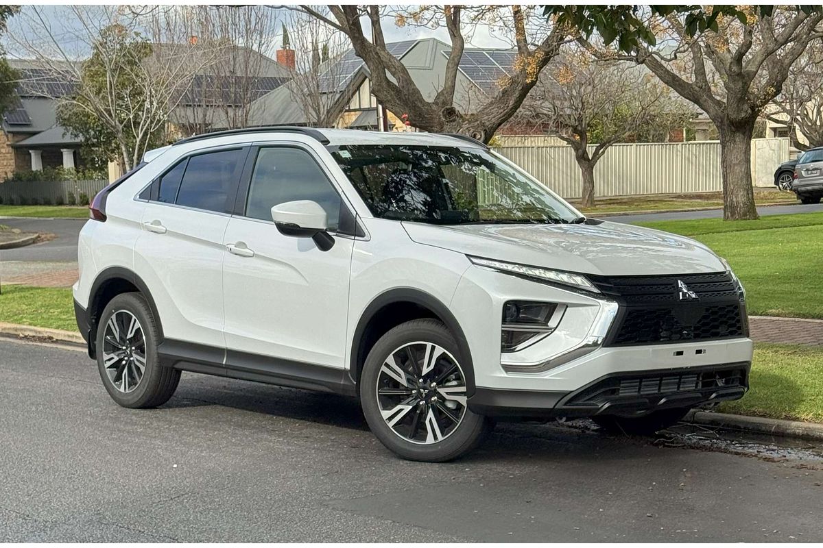2024 Mitsubishi Eclipse Cross LS YB