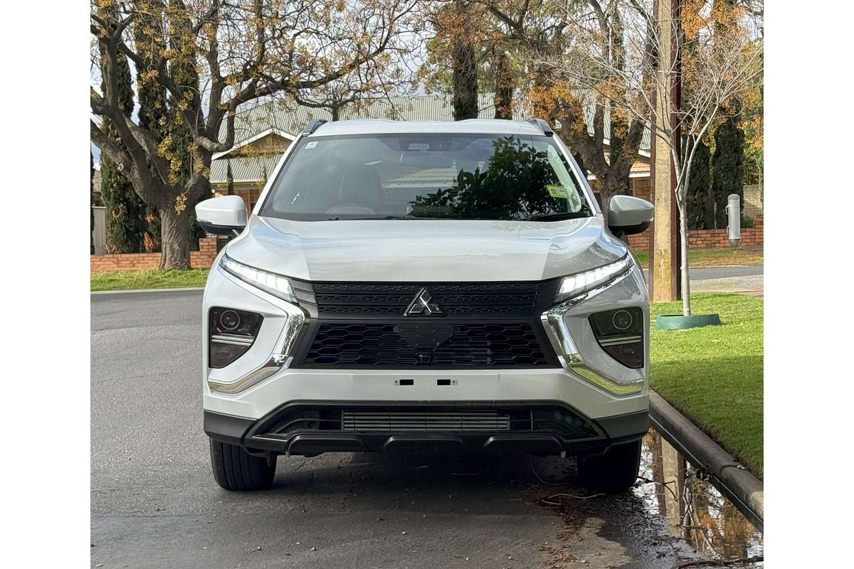 2024 Mitsubishi Eclipse Cross LS YB