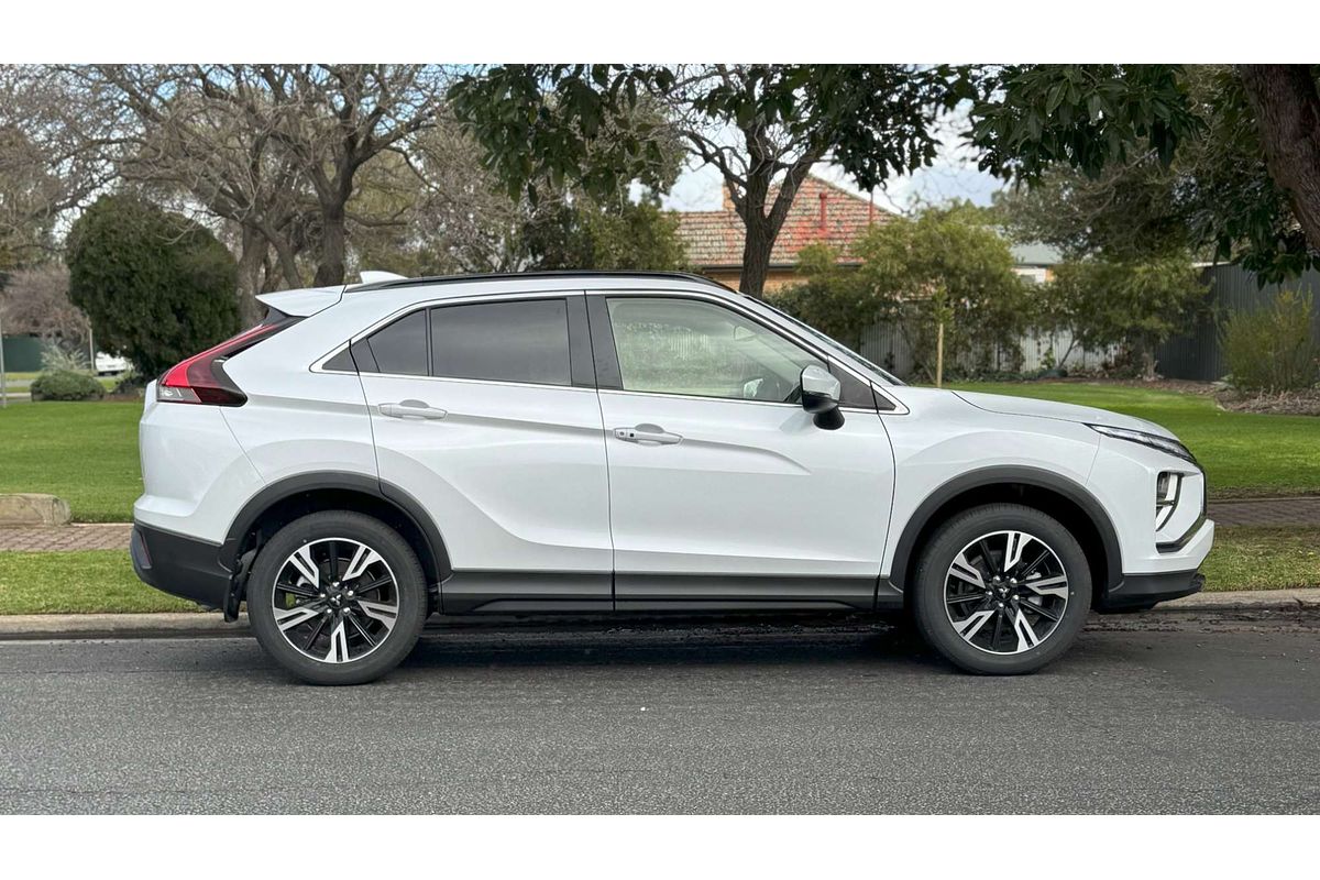 2024 Mitsubishi Eclipse Cross LS YB