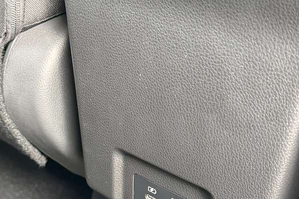2024 Mitsubishi Eclipse Cross LS YB