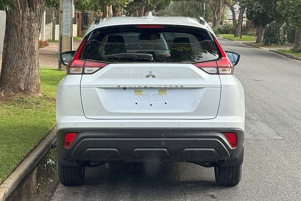2024 Mitsubishi Eclipse Cross LS YB