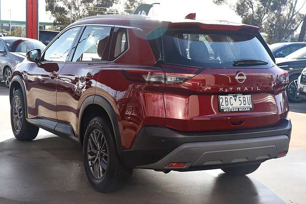 2025 Nissan X-TRAIL ST T33