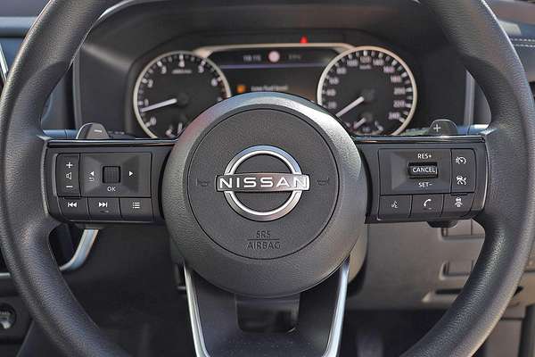 2025 Nissan X-TRAIL ST T33