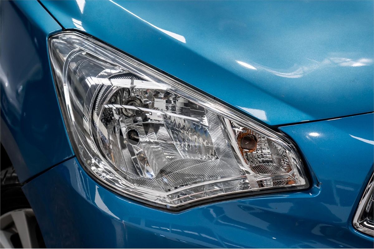 2014 Mitsubishi Mirage ES LA