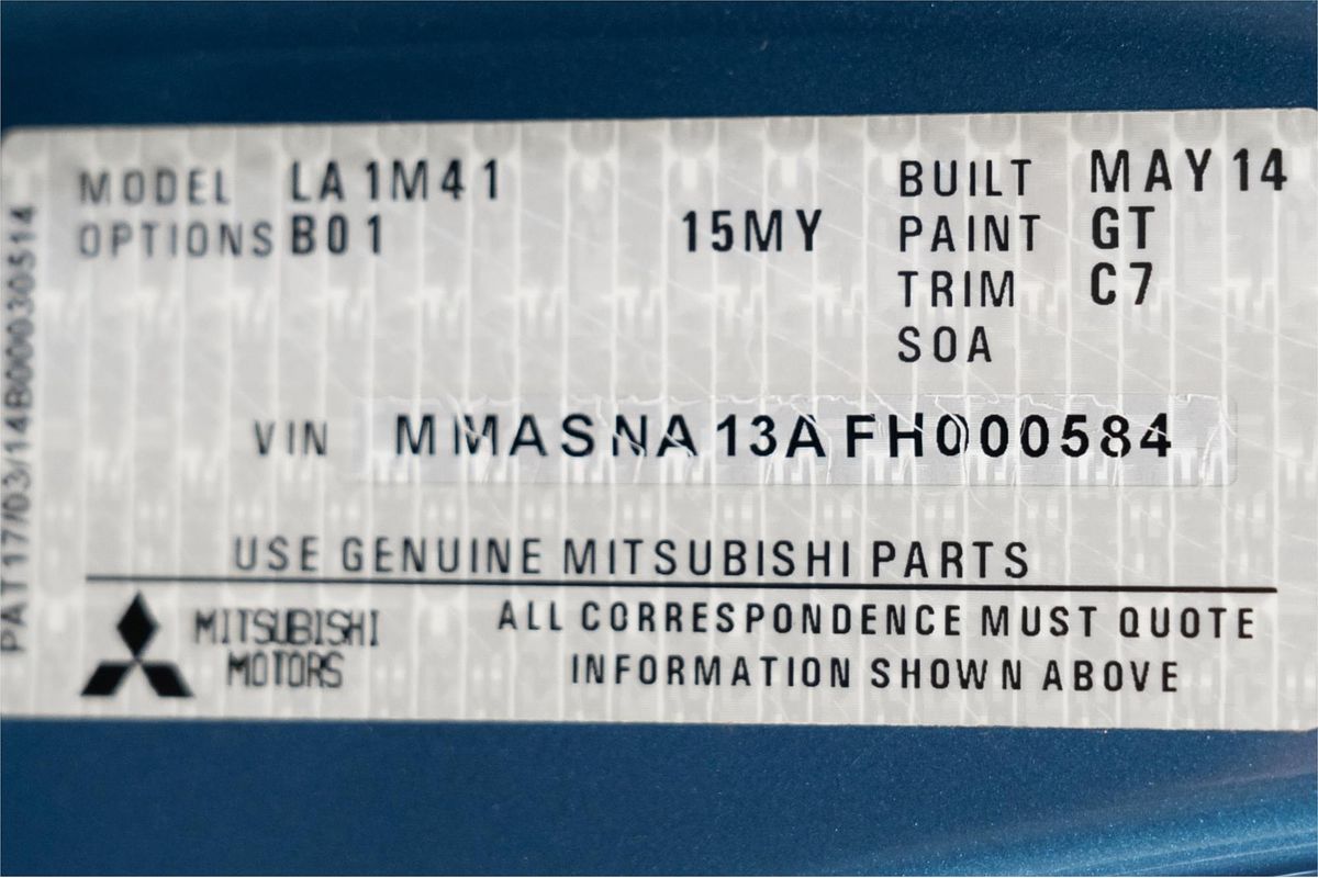 2014 Mitsubishi Mirage ES LA