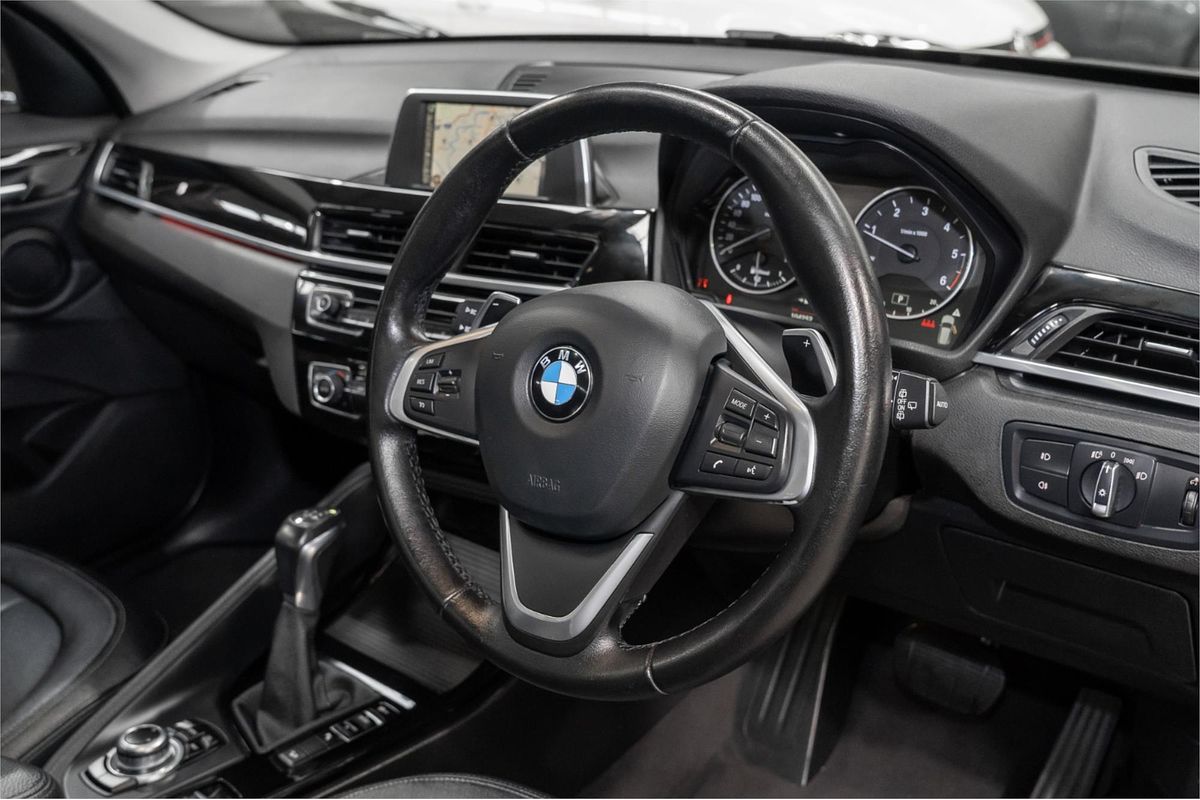 2016 BMW X1 xDrive20d F48