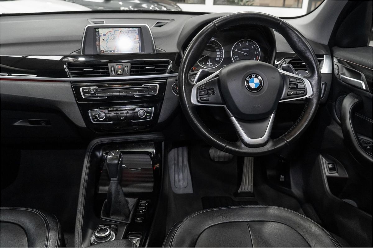 2016 BMW X1 xDrive20d F48