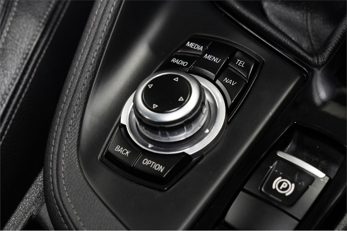 2016 BMW X1 xDrive20d F48