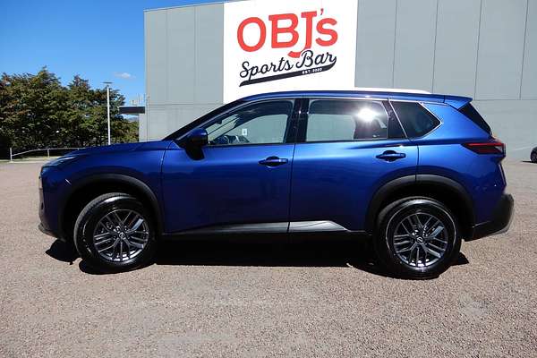 2025 Nissan X-TRAIL ST T33