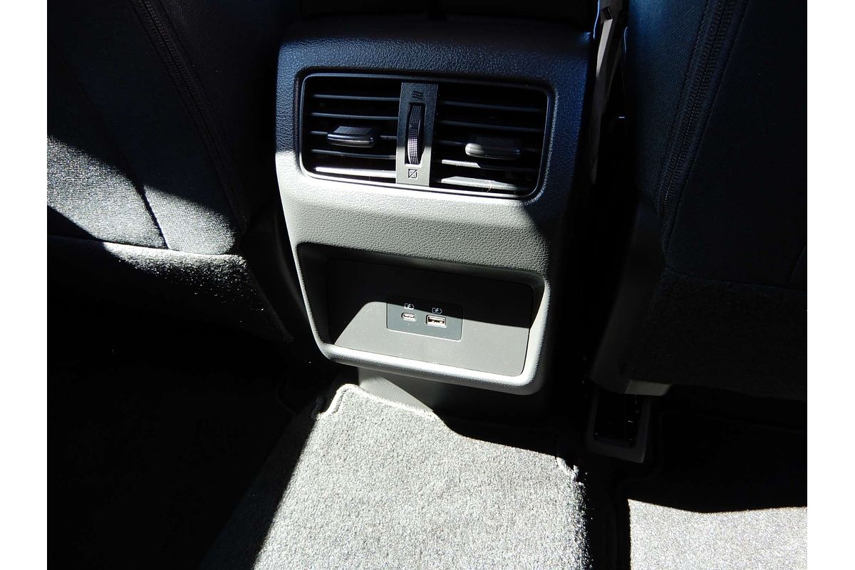 2025 Nissan X-TRAIL ST T33