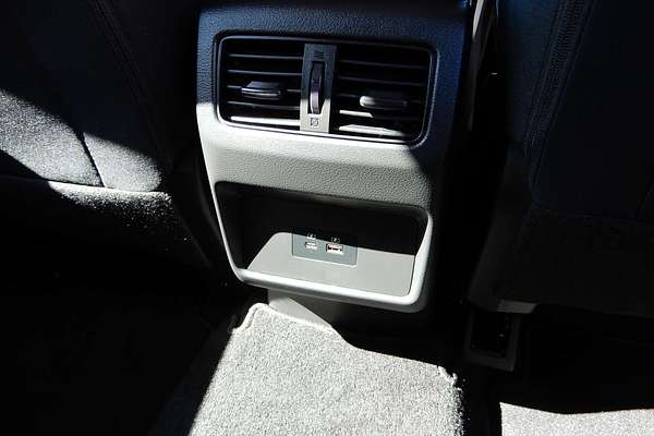 2025 Nissan X-TRAIL ST T33