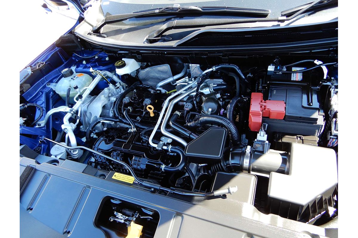 2025 Nissan X-TRAIL ST T33