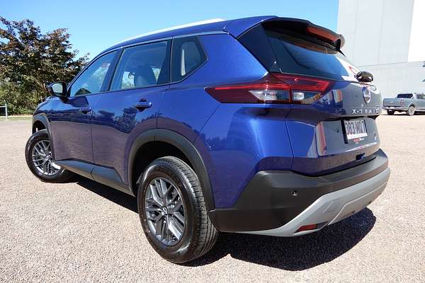 2025 Nissan X-TRAIL ST T33