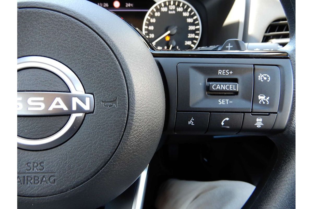 2025 Nissan X-TRAIL ST T33