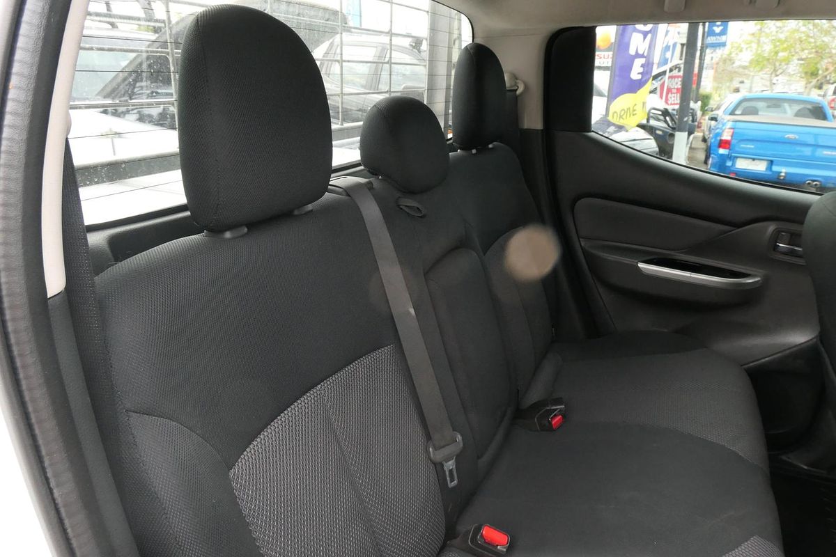 2016 Mitsubishi Triton GLS MQ 4X4