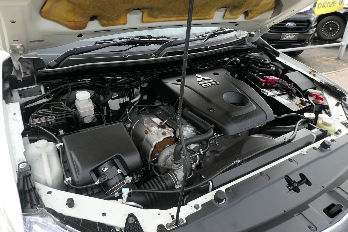 2016 Mitsubishi Triton GLS MQ 4X4