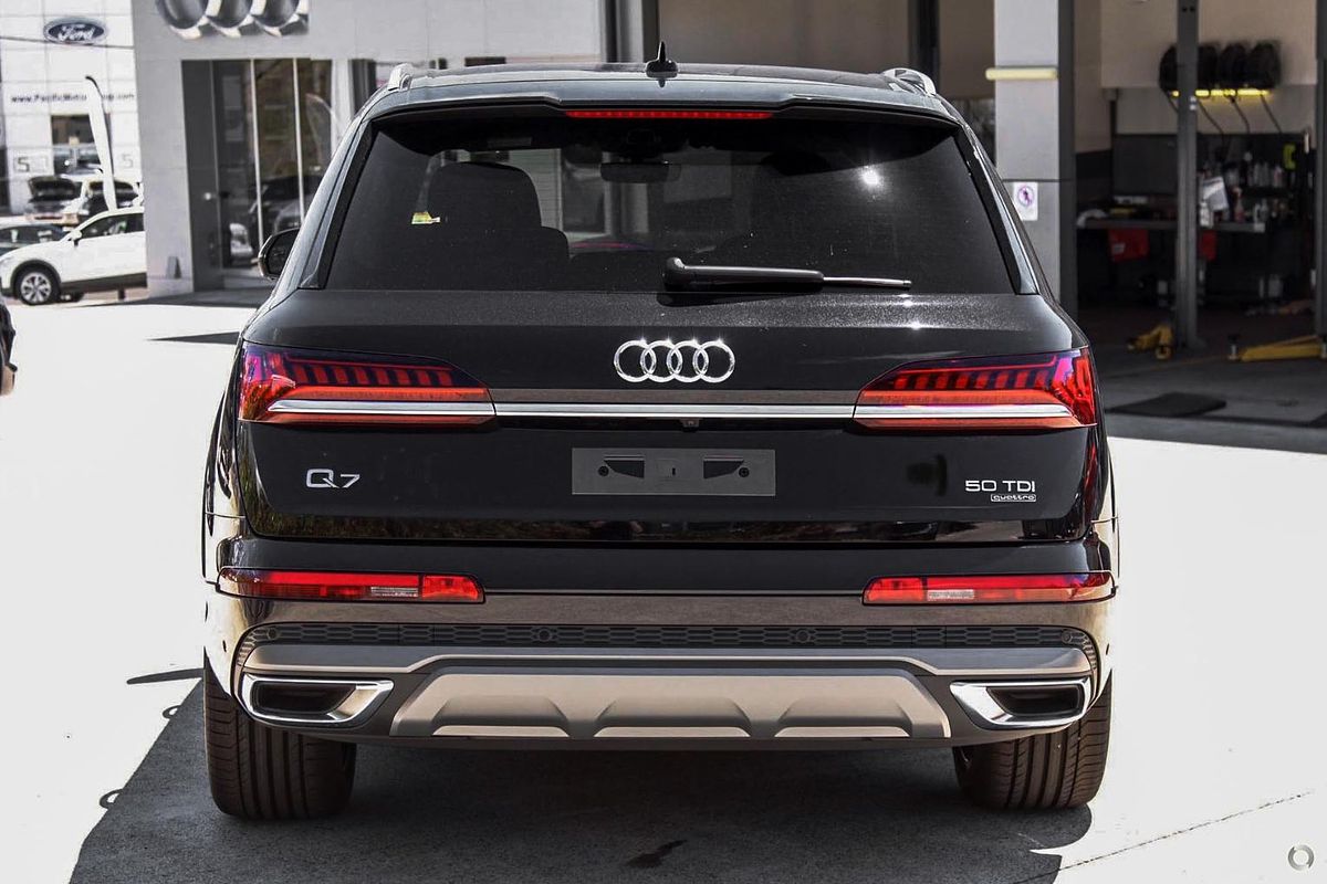 2020 Audi Q7 50 TDI S line 4M