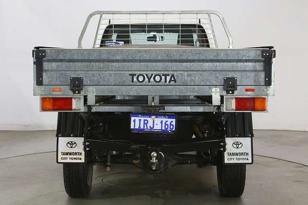 2018 Toyota Hilux SR GUN126R 4X4