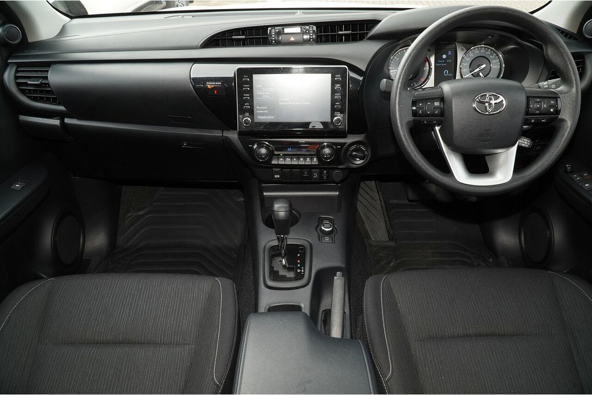 2024 Toyota Hilux SR 48V GUN126R 4X4