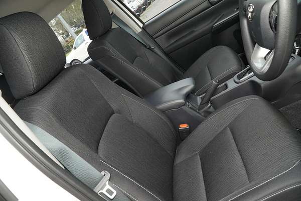 2024 Toyota Hilux SR 48V GUN126R 4X4