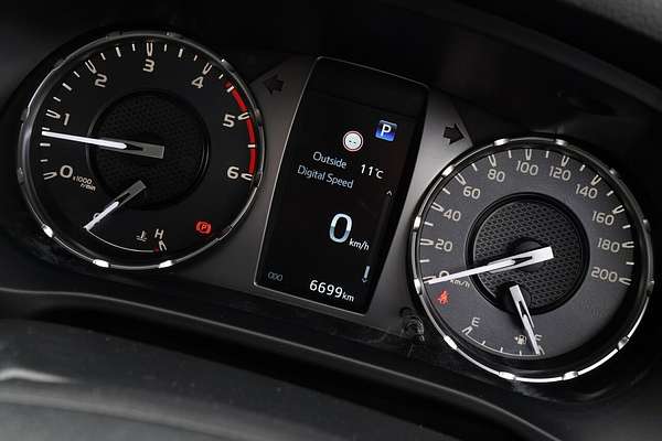 2024 Toyota Hilux SR 48V GUN126R 4X4