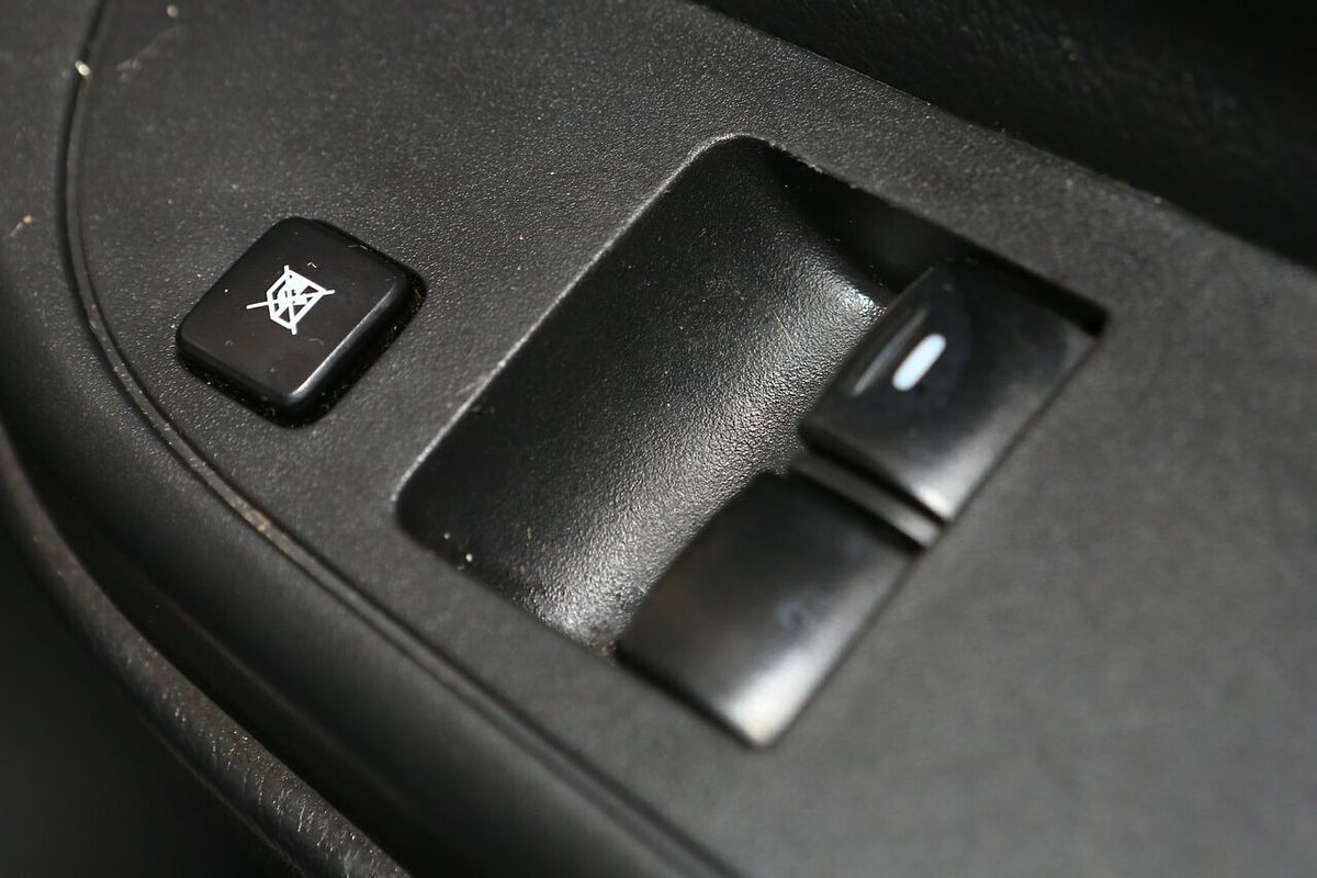 2021 Mitsubishi Triton GLX MR 4X4