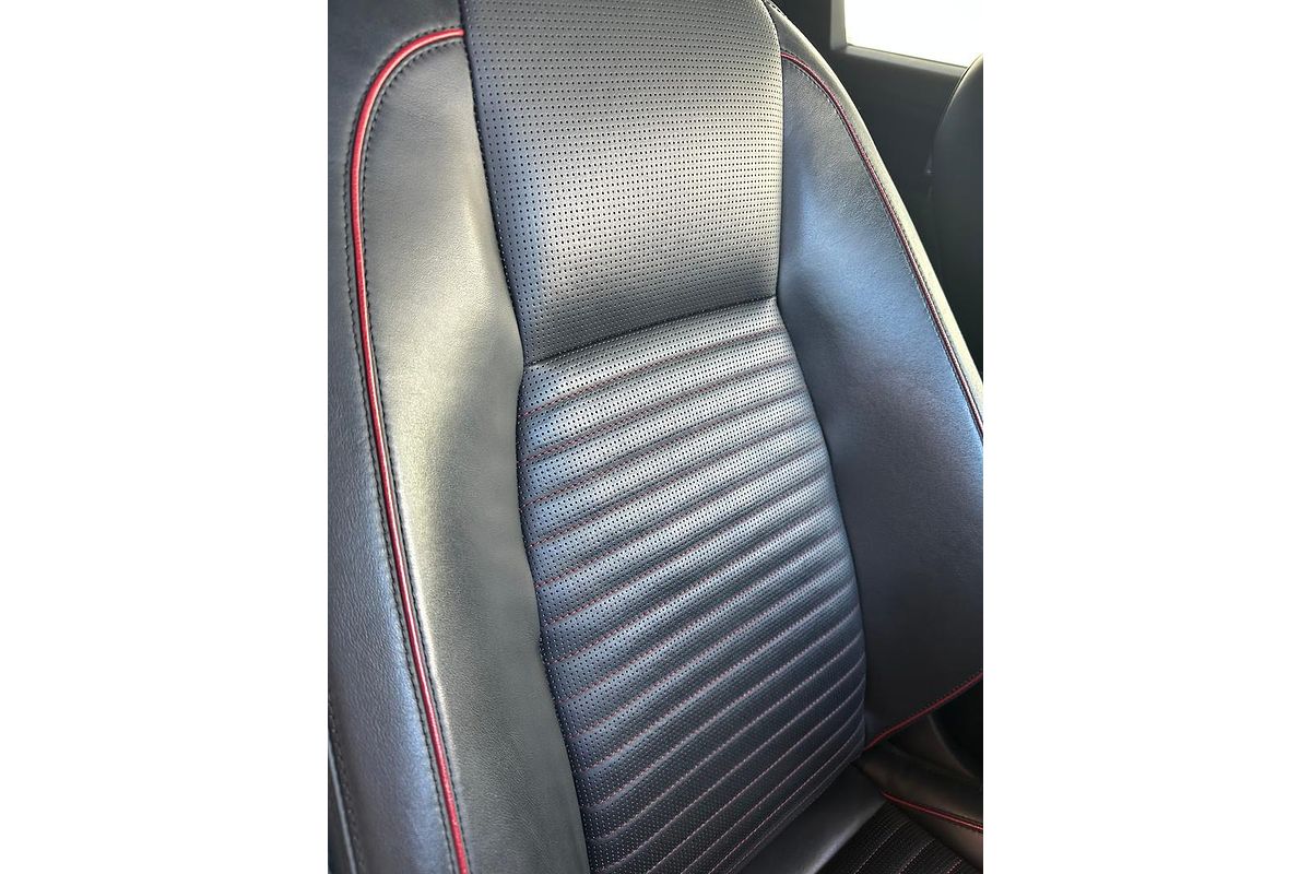 2019 Land Rover Discovery Sport SD4 HSE L550