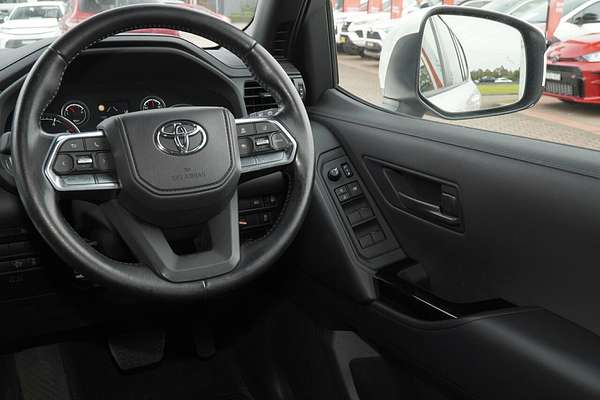 2022 Toyota Landcruiser GXL FJA300R