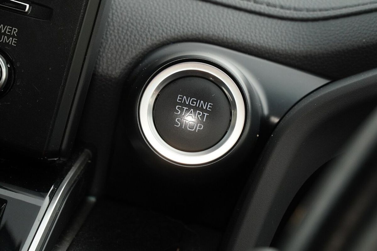 2022 Toyota Landcruiser GXL FJA300R