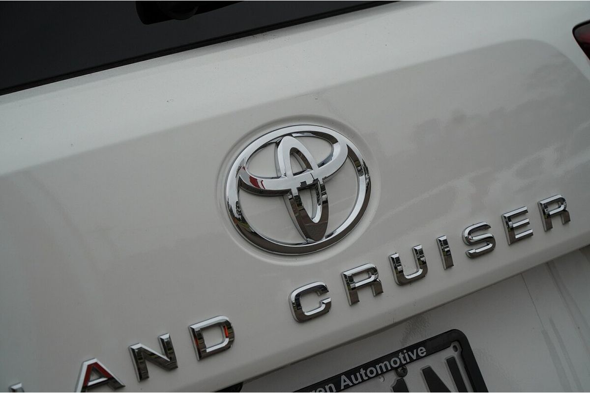 2022 Toyota Landcruiser GXL FJA300R