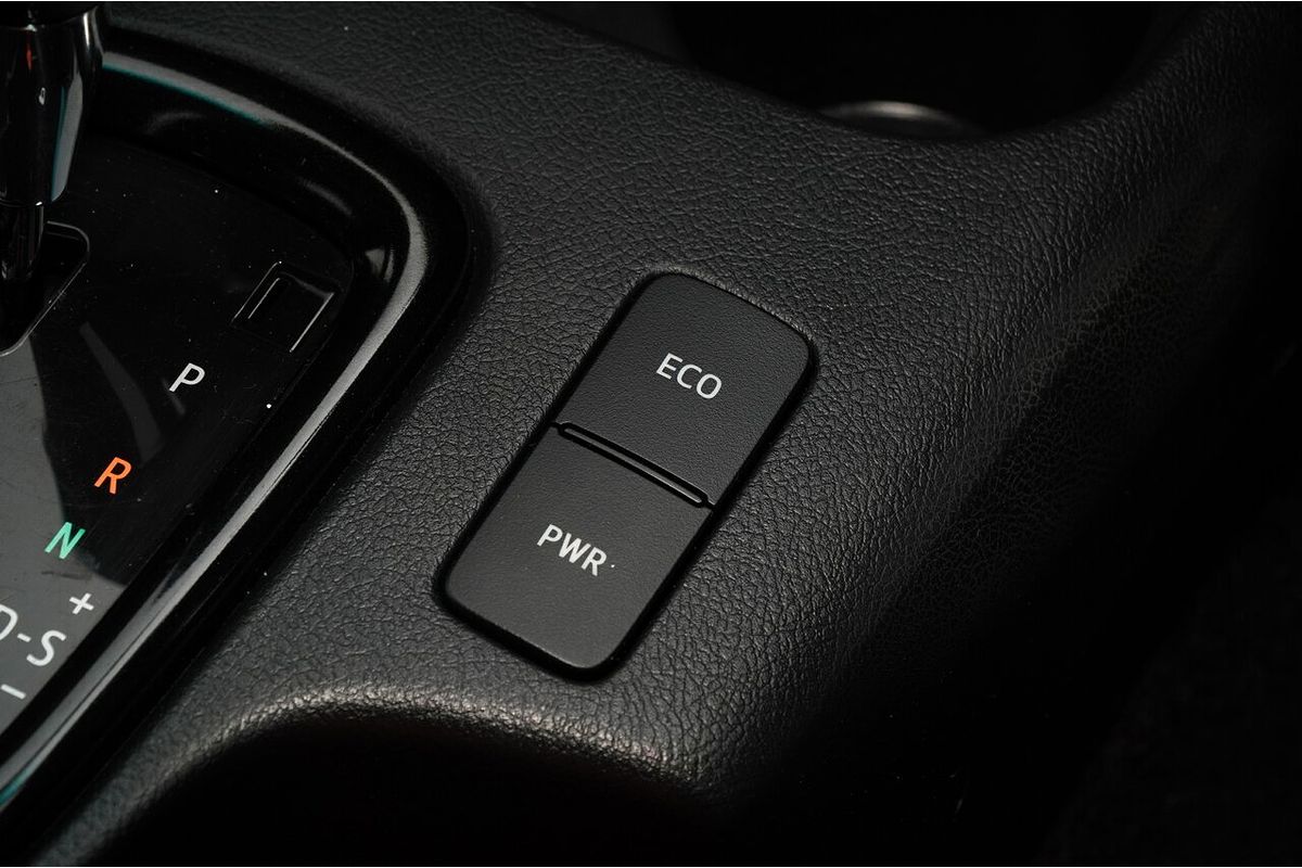 2023 Toyota Hilux Rogue GUN126R 4X4