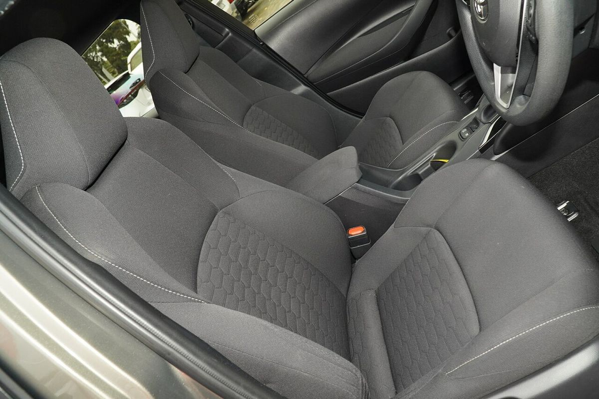 2018 Toyota Corolla Ascent Sport Hybrid ZWE211R