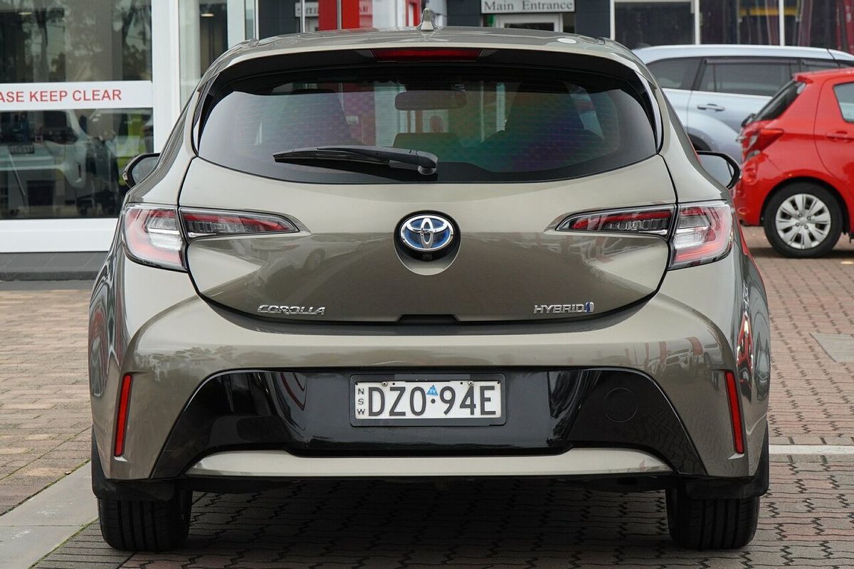 2018 Toyota Corolla Ascent Sport Hybrid ZWE211R