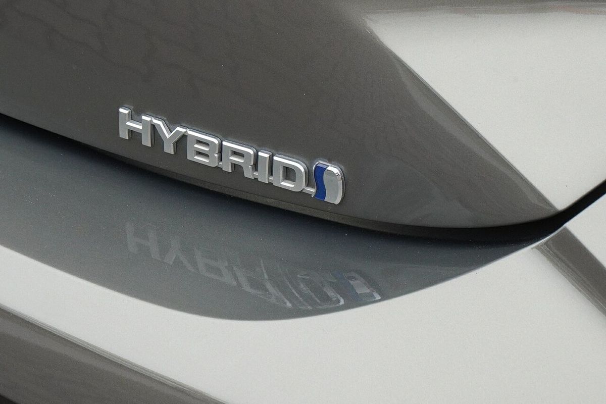 2018 Toyota Corolla Ascent Sport Hybrid ZWE211R