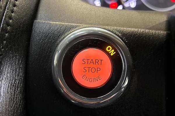 2013 Nissan Patrol ST-L Y62