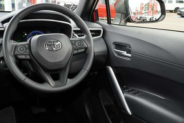 2024 Toyota Corolla Cross GXL MXGH15R