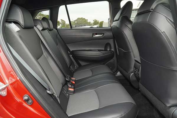 2024 Toyota Corolla Cross GXL MXGH15R