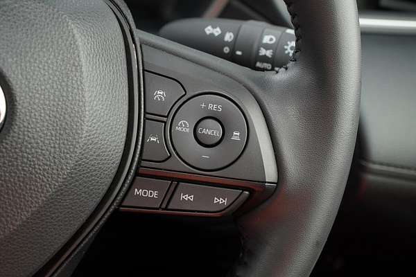 2024 Toyota Corolla Cross GXL MXGH15R