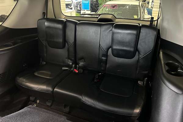 2013 Nissan Patrol ST-L Y62