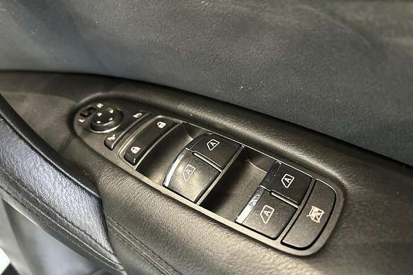 2013 Nissan Patrol ST-L Y62